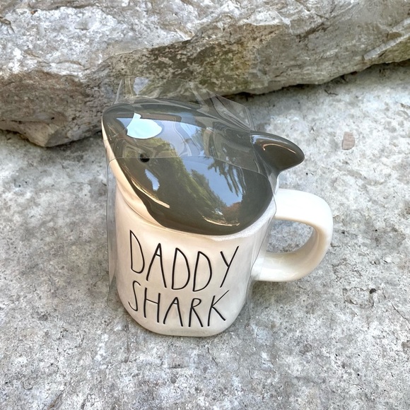 Rae Dunn DADDY SHARK Ceramic Topper Mug - Picture 2 of 6